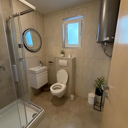 Apartmán Asa With Private Jacuzzi *