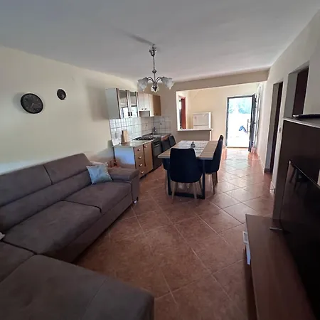 Apartment Asa With Private Jacuzzi *