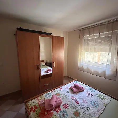 Asa With Private Jacuzzi Apartment