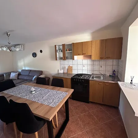 Asa With Private Jacuzzi Apartman Vir