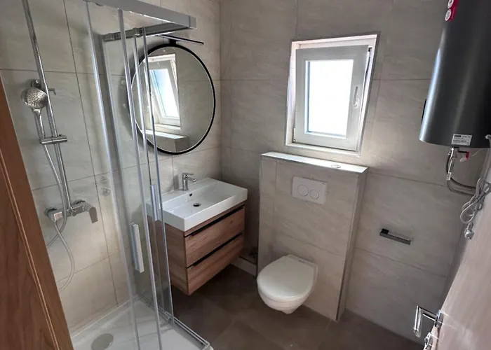 Asa With Private Jacuzzi Vir